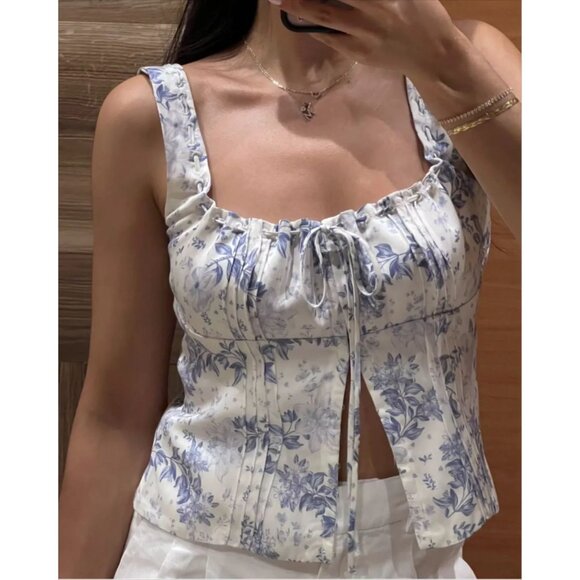 House of CB Blue and White Floral Corset Top - Picture 3 of 16